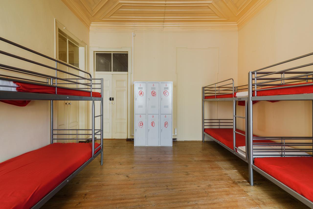 Suntrap Hostel Lagos Exterior foto